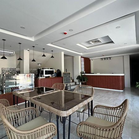 Casa Ison Hotel Sablayan Exterior photo