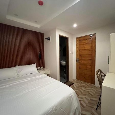Casa Ison Hotel Sablayan Exterior photo